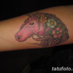 Фото тату лошадь на руке 24.07.2019 №020 - horse tattoo on hand - tatufoto.com