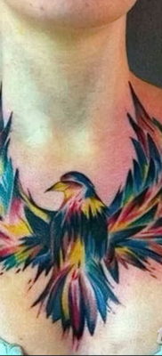 Фото тату феникс на груди 18.07.2019 №001 — tattoo phoenix on chest — tatufoto.com