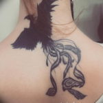 Фото тату феникс на спине 18.07.2019 №023 - phoenix tattoo on the back - tatufoto.com