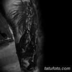 Фото черная лошадь тату 24.07.2019 №015 - black horse tattoo - tatufoto.com