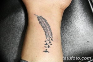 Фото красивые небольшие тату 12.08.2019 №082 - beautiful small tattoos - tatufoto.com