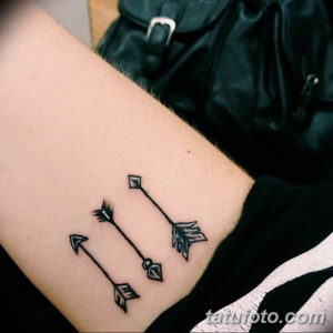 Фото красивые небольшие тату 12.08.2019 №098 - beautiful small tattoos - tatufoto.com
