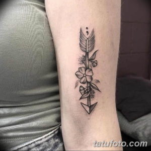 Фото красивые тату знаки 12.08.2019 №040 - beautiful tattoo signs - tatufoto.com