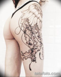 Фото красивые тату на бедре 12.08.2019 №067 - beautiful tattoos on the hip - tatufoto.com
