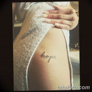 Фото красивые тату на бедре 12.08.2019 №074 - beautiful tattoos on the hip - tatufoto.com