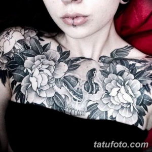 Фото красивые тату на груди 12.08.2019 №002 - beautiful tattoos on the chest - tatufoto.com