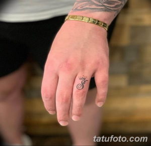 Фото красивые тату на пальцах 12.08.2019 №006 - beautiful finger tattoos - tatufoto.com