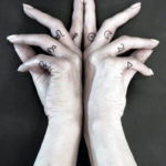 Фото красивые тату на пальцах 12.08.2019 №008 - beautiful finger tattoos - tatufoto.com