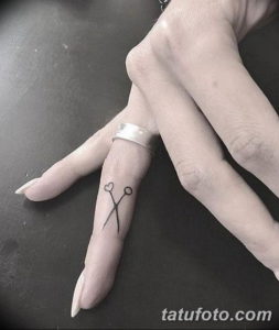 Фото красивые тату на пальцах 12.08.2019 №034 - beautiful finger tattoos - tatufoto.com