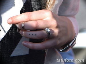 Фото красивые тату на пальцах 12.08.2019 №039 - beautiful finger tattoos - tatufoto.com