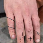 Фото красивые тату на пальцах 12.08.2019 №059 - beautiful finger tattoos - tatufoto.com