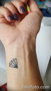 Фото красивые тату на пальцах 12.08.2019 №068 - beautiful finger tattoos - tatufoto.com