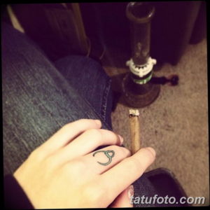 Фото красивые тату на пальцах 12.08.2019 №087 - beautiful finger tattoos - tatufoto.com