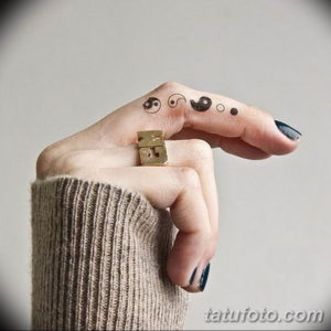 Фото красивые тату на пальцах 12.08.2019 №100 - beautiful finger tattoos - tatufoto.com