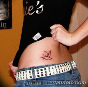 Фото красивые тату на пояснице 12.08.2019 №049 - tattoos on the lower back - tatufoto.com