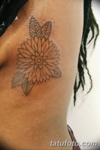 Фото красивые тату на ребрах 12.08.2019 №050 - beautiful tattoos on the ribs - tatufoto.com