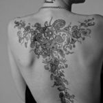 Фото красивые тату на спине 12.08.2019 №011 - beautiful tattoos on the back - tatufoto.com