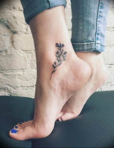 Фото красивые тату на щиколотке 12.08.2019 №001 - beautiful ankle tattoos - tatufoto.com