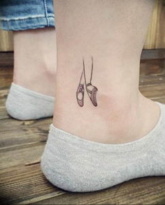 Фото красивые тату на щиколотке 12.08.2019 №095 - beautiful ankle tattoos - tatufoto.com