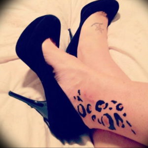 Фото красивые тату на щиколотке 12.08.2019 №139 - beautiful ankle tattoos - tatufoto.com