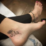 Фото красивые тату на щиколотке 12.08.2019 №141 - beautiful ankle tattoos - tatufoto.com