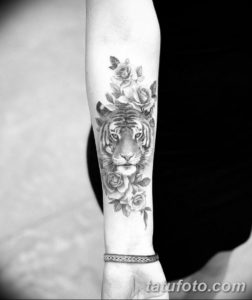 Фото красивые тату тигр 12.08.2019 №004 - beautiful tiger tattoos - tatufoto.com