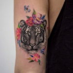 Фото красивые тату тигр 12.08.2019 №017 - beautiful tiger tattoos - tatufoto.com
