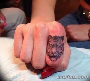 Фото красивые тату тигр 12.08.2019 №081 - beautiful tiger tattoos - tatufoto.com
