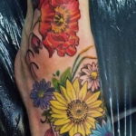 Фото красивые тату цветы 12.08.2019 №012 - beautiful tattoo flowers - tatufoto.com