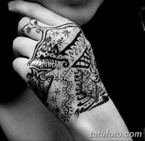 Фото красивые черно белые тату 12.08.2019 №060 - beautiful black and white - tatufoto.com