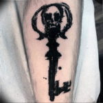 Фото пример тату ключ 21.08.2019 №008 - tattoo key - tatufoto.com