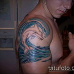 Фото пример тату океан на руке 13.08.2019 №018 - ocean tattoo on hand - tatufoto.com