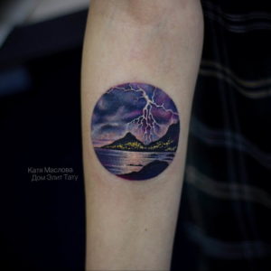 Фото пример тату океан на руке 13.08.2019 №020 - ocean tattoo on hand - tatufoto.com