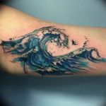 Фото пример тату океан на руке 13.08.2019 №023 - ocean tattoo on hand - tatufoto.com