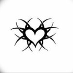 Фото сердце тату эскиз маленький 14.08.2019 №005 - heart tattoo sketch - tatufoto.com