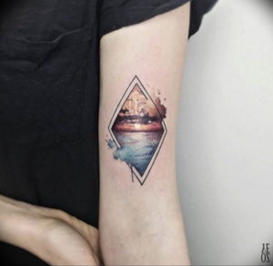 Фото тату океан 13.08.2019 №042 - ocean tattoo - tatufoto.com