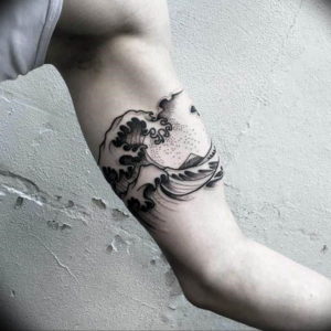 Фото тату океан 13.08.2019 №061 - ocean tattoo - tatufoto.com