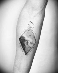 Фото тату океан 13.08.2019 №089 - ocean tattoo - tatufoto.com