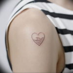 Фото тату сердце океана 13.08.2019 №010 - ocean heart tattoo - tatufoto.com