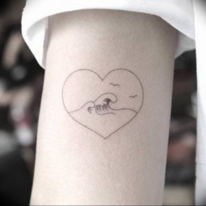 Фото тату сердце океана 13.08.2019 №021 - ocean heart tattoo - tatufoto.com
