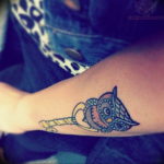Фото тату сова с ключом 21.08.2019 №031 - owl tattoo with key - tatufoto.com
