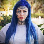 Амбер Люке и реакция соцсетей на ее новую татуировку нанесённую на щеке - фото 12