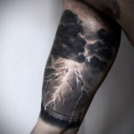 Фото пример тату с молнией 14.09.2019 №008 - lightning tattoo - tatufoto.com