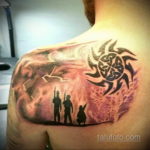 Фото тату молния на плече 14.09.2019 №018 - tattoo lightning on the shoulder - tatufoto.com