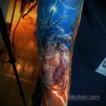Фото тату молния на руке 14.09.2019 №011 - tattoo lightning on the arm - tatufoto.com