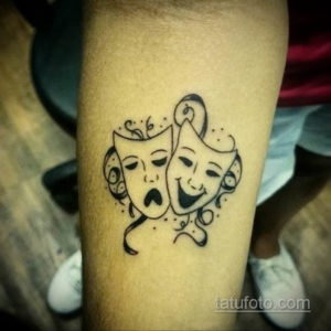 Фото тату театральные маски 09.09.2019 №038 - tattoo theater masks - tatufoto.com