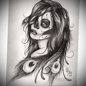 Эскиз татуировки в стиле Sugar Skull с изображением девушки, украшенной узорами в виде черепа. Символизирует память об ушедших, красоту и жизнь.