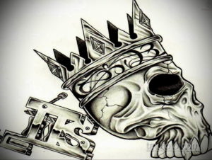 эскизы тату череп с короной 17.09.2019 №011 - Skull tattoo designs with crow - tatufoto.com