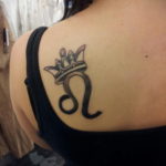 фото женской тату знак зодиака 03.10.2019 №022 - female tattoo with zodiac - tatufoto.com