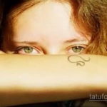 фото женской тату знак зодиака 03.10.2019 №041 - female tattoo with zodiac - tatufoto.com